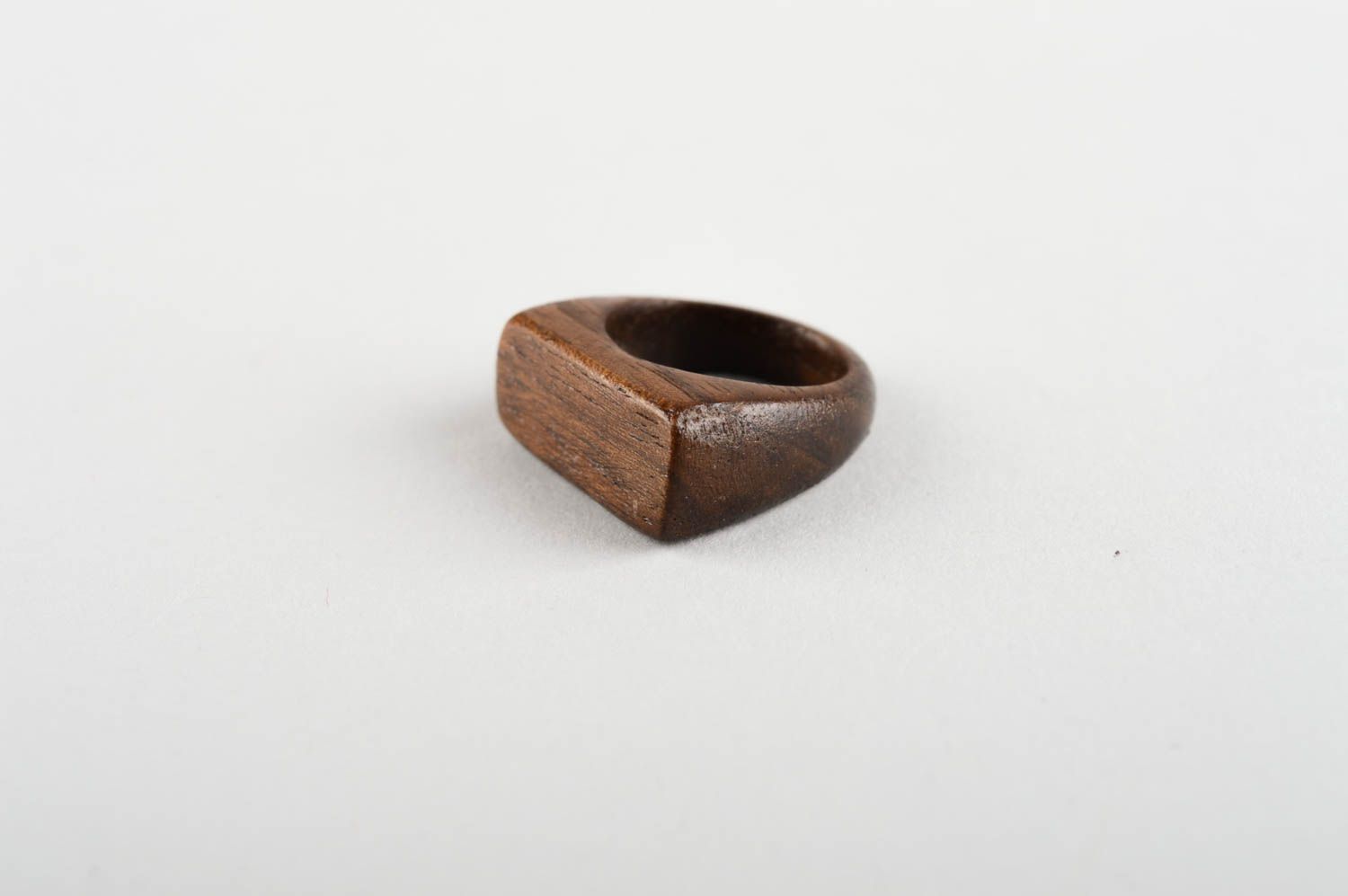 Кольцо ручной работы кольцо для девушек очень необычное изделие из дерева фото 3