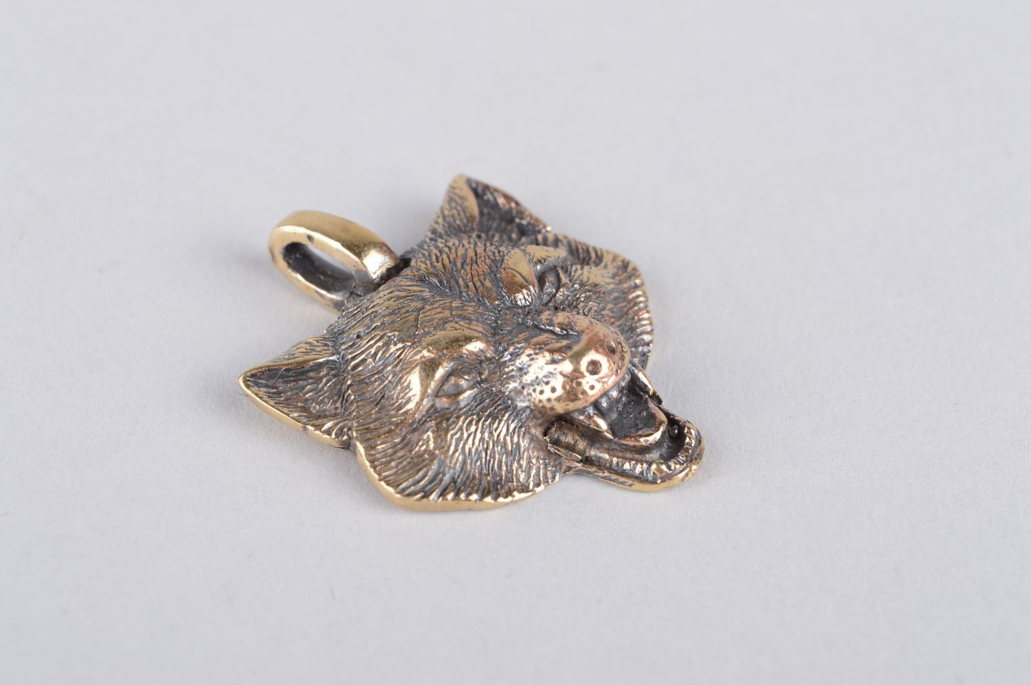 Handmade designer wolf pendant unusual metal jewelry elite unisex accessory photo 3