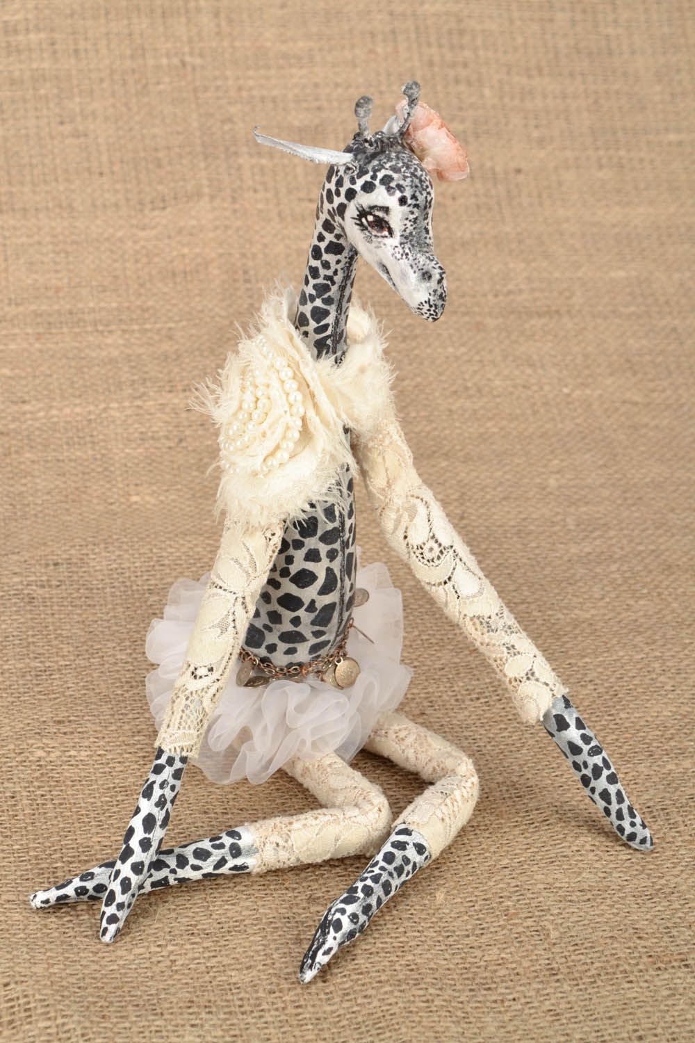 Poupée faite main 'Girafe ballerine' photo 1