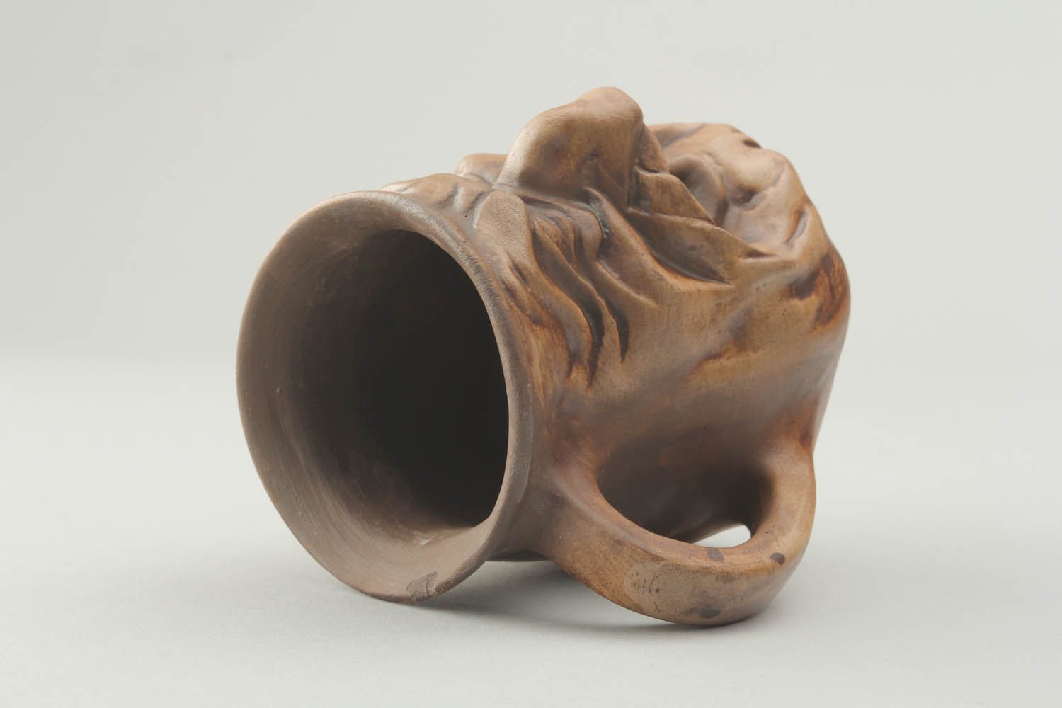 Large 10 oz ceramic decorative drinking mug in old man face shape photo 5