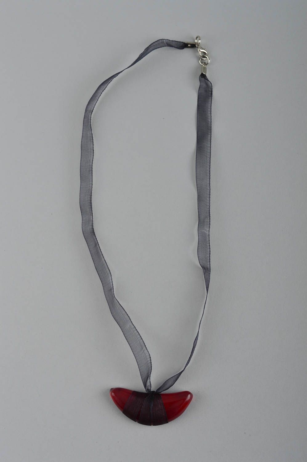 Бижутерия ручной работы украшение на шею из стекла подвеска на шею на ленте фото 3