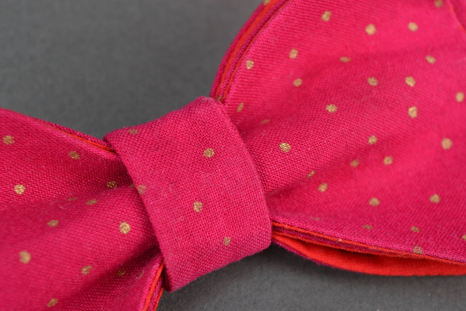 Pink polka dot bow tie photo 3