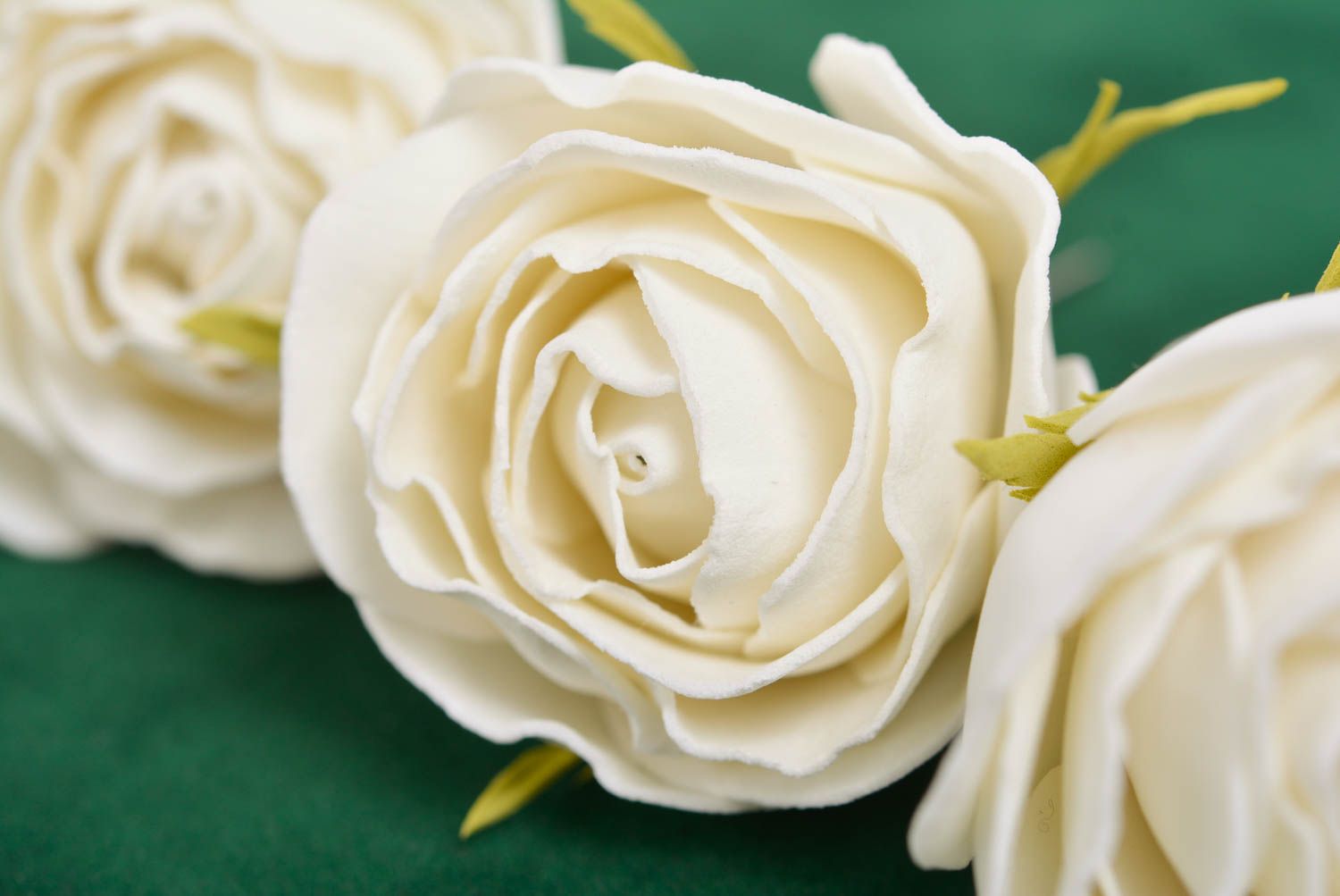 Handmade decorative hair pin with metal basis and foamiran white rose flower photo 4