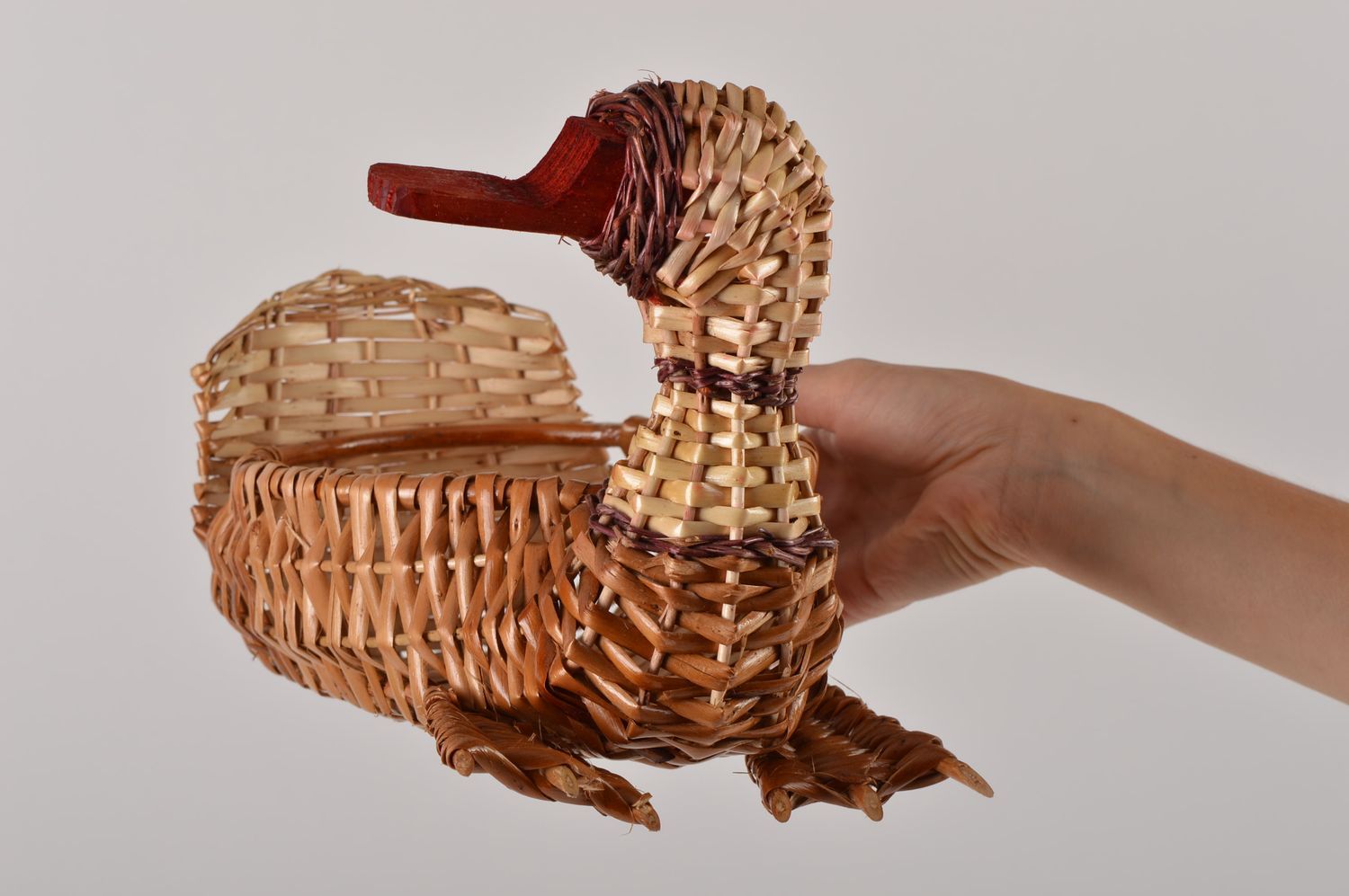 Ваза для фруктов ручной работы плетеная корзинка в виде лебедя кухонная утварь фото 5
