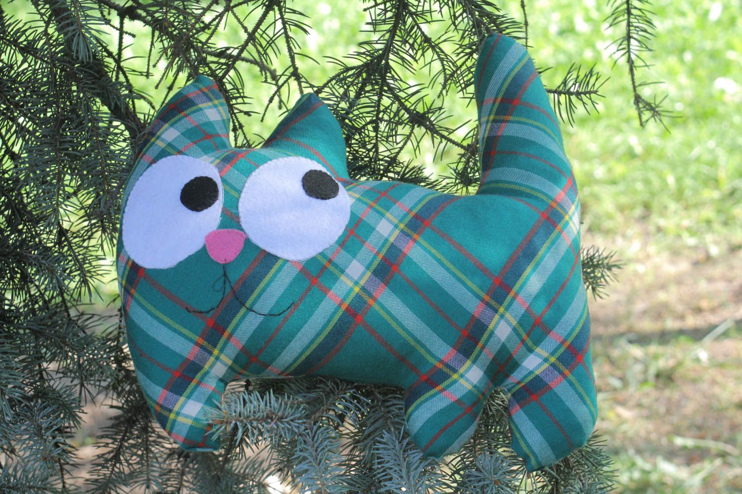 Brinquedo travesseiro artesanal de algodão e lã na forma de gato para jogos e sono foto 4