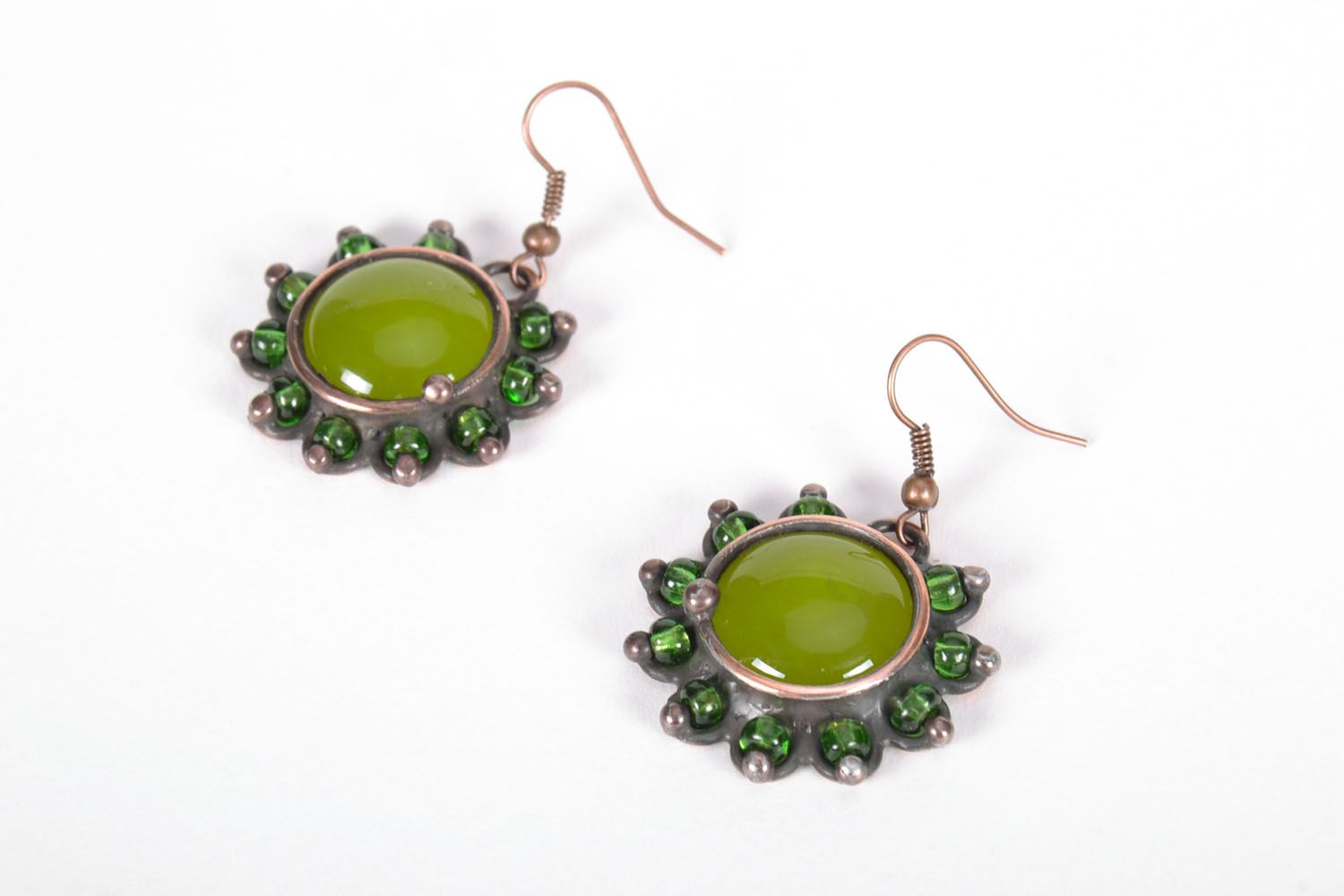 Green glass and metal earrings photo 2
