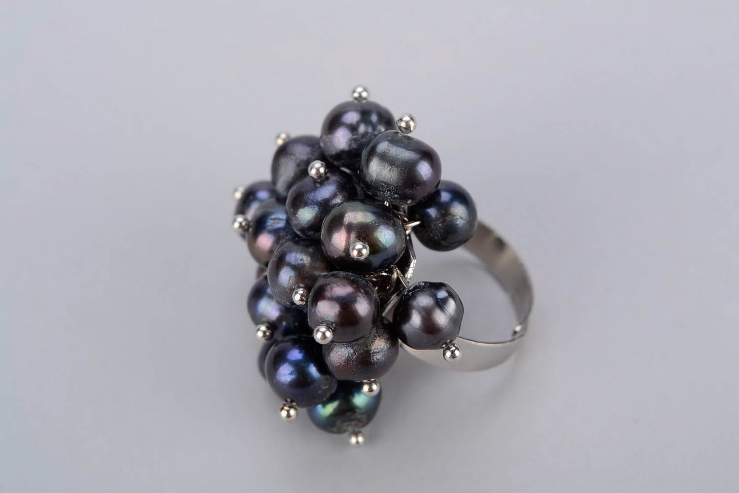 Ring with black pearl photo 4