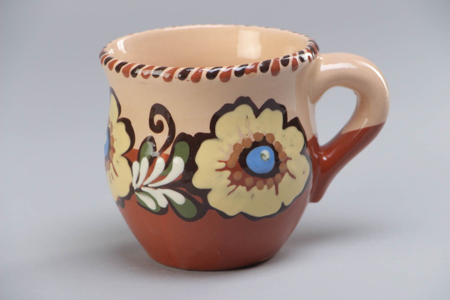 8 oz ceramic glazed clay drinking handmade cup with handle in brown and beige color with floral pattern photo 2