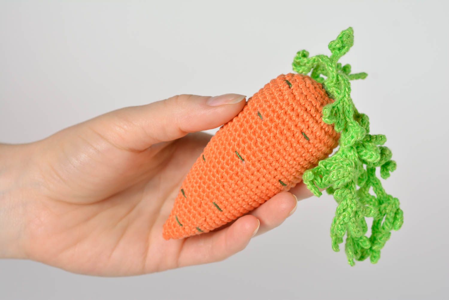 Hochet bébé fait main Jouet carotte orange en coton au crochet Jouet pour bébé photo 5