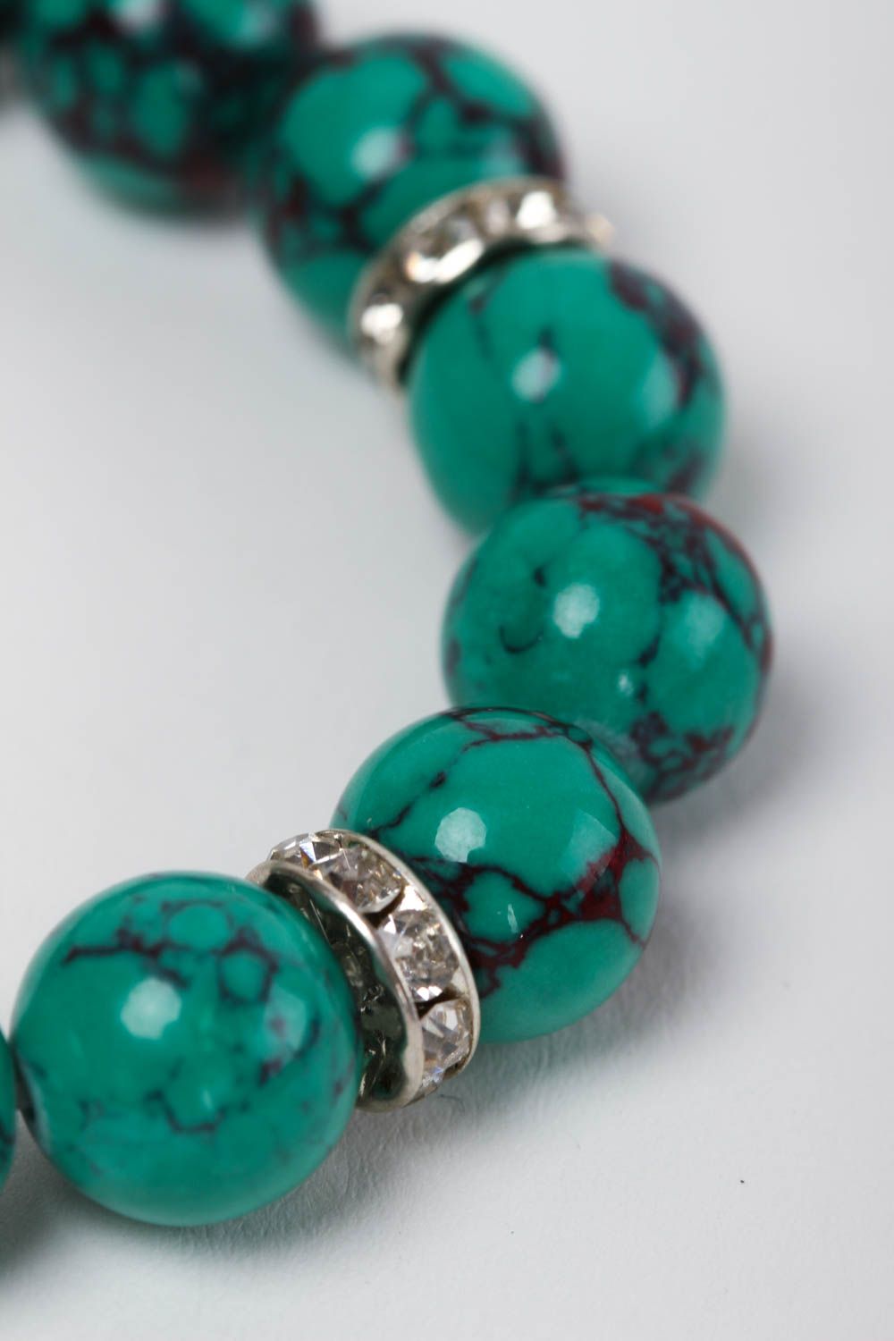 Bracelet en pierres naturelles fait main turquoise Accessoire femme tendance photo 3