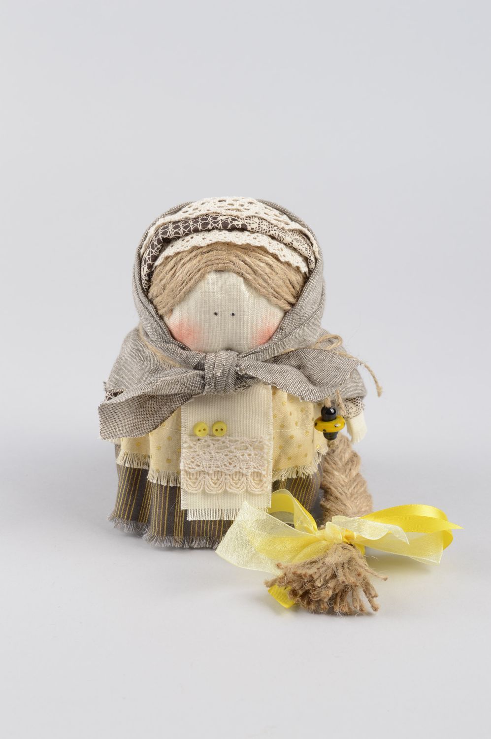 Muñeca de trapo folkórica hecha a mano decoración de hogar regalo original foto 1