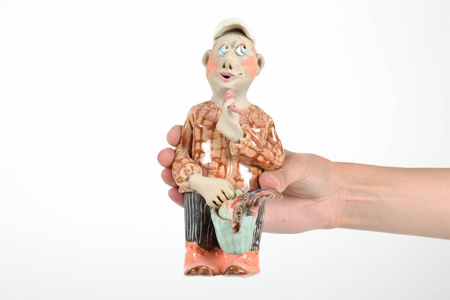 Figurine céramique faite main Pêcheur photo 5