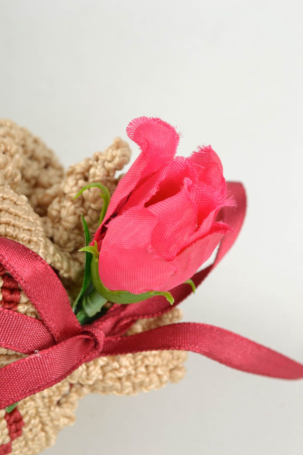 Sachet à dragées de jute macramé décoré de fleurs  photo 4