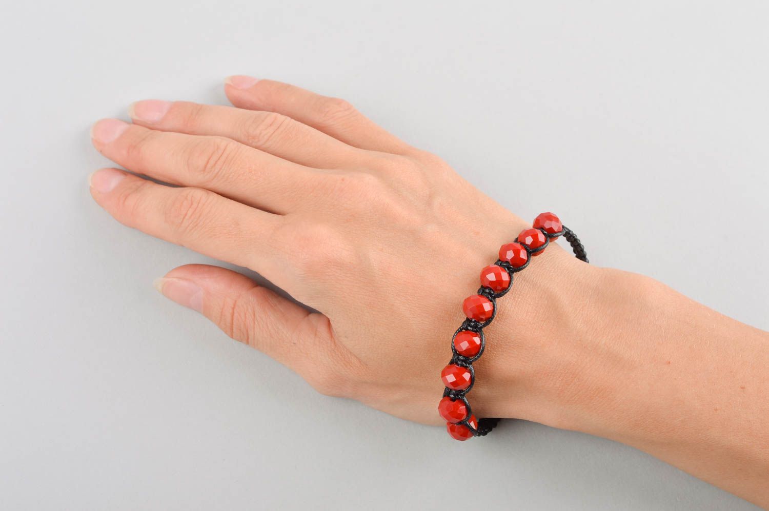 Black cord strand beaded bracelet in black and red color for teen girls photo 5