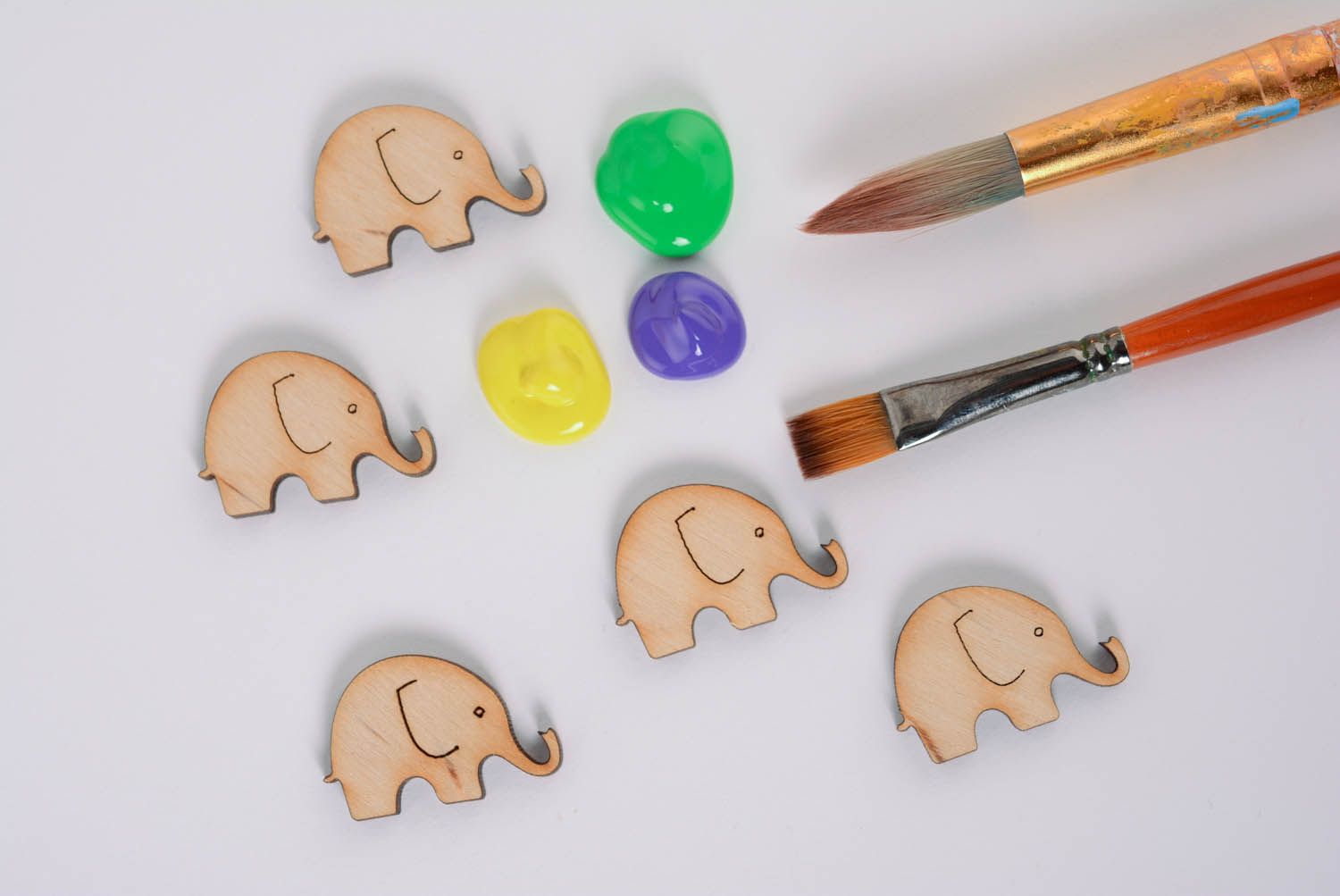 Wooden blank for creativity Elephants photo 1