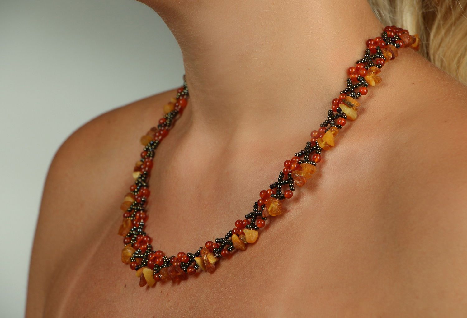 Beaded necklace with carnelian and amber photo 5