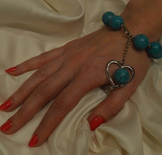 Wrist bracelet with round turquoise beads and charm photo 2