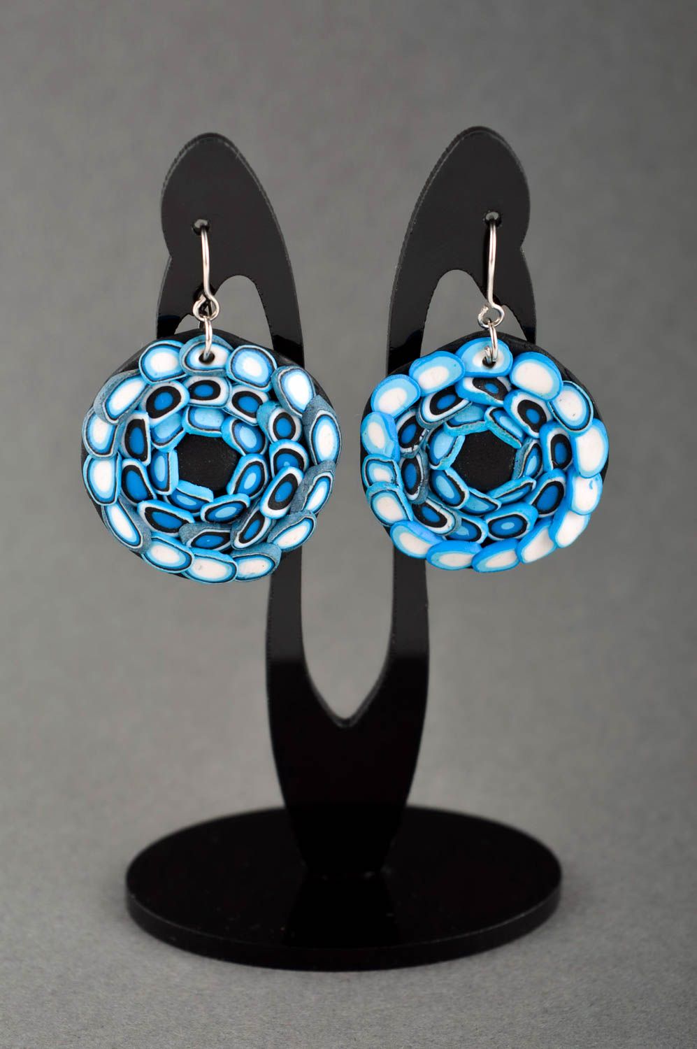 Handmade Accessoire für Frauen runde blaue Modeschmuck Ohrringe Polymer Schmuck foto 1