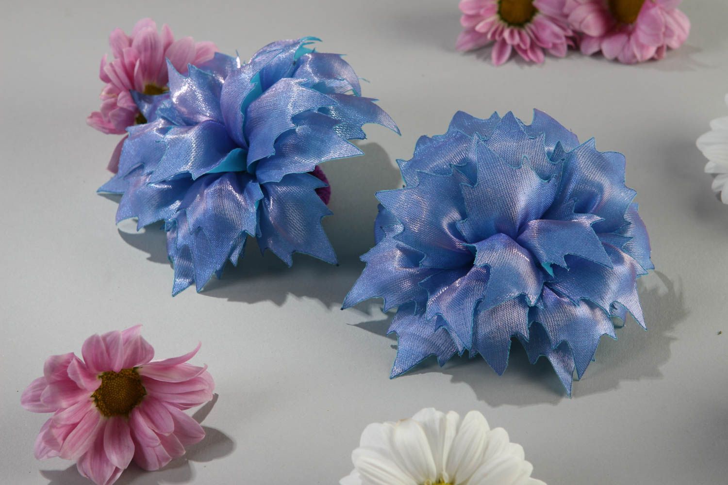 Hair handmade accessories scrunchy with flowers scrunchy with cornflowers  photo 1