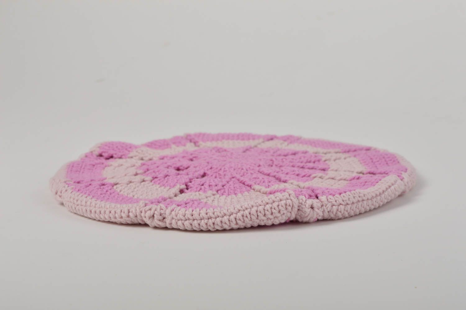 Головной убор шапка ручной работы детский берет вязаный берет розово-белый фото 5