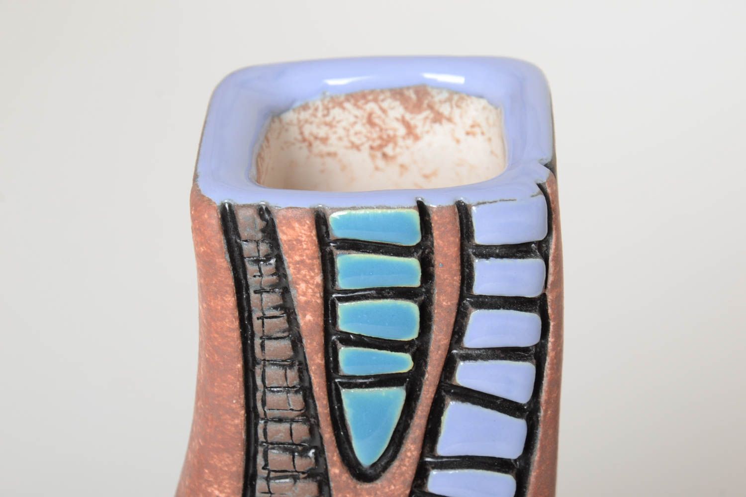 Deko Wohnzimmer Vase aus Ton handmade  Keramik Vase mit originellem Design foto 3