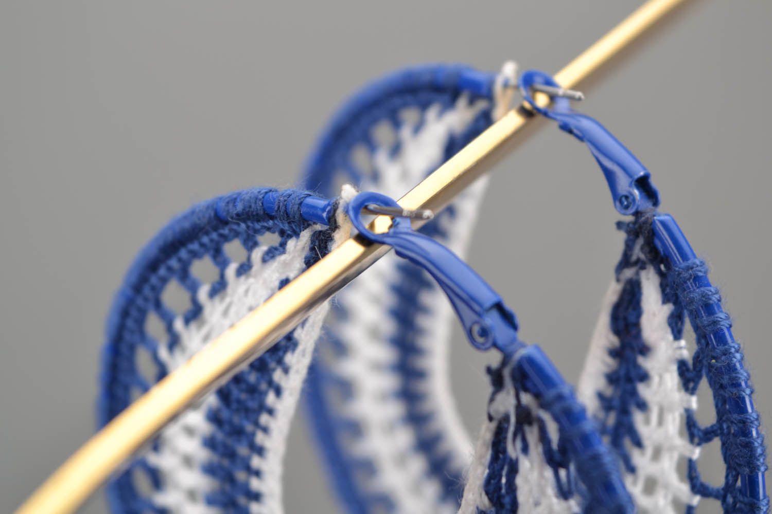 Blue crocheted earrings photo 5