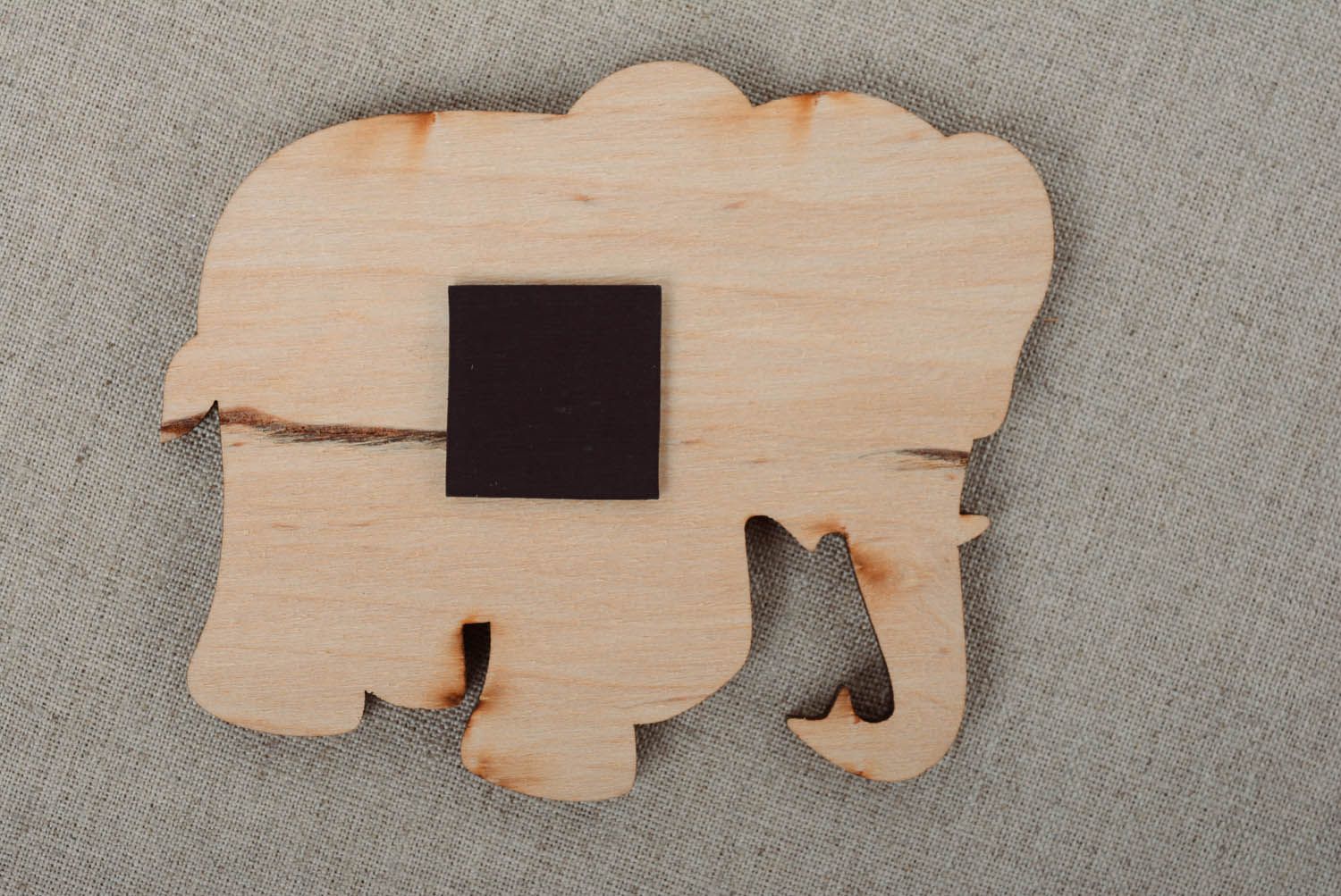 Magnet aus Rohholz Elefant foto 2