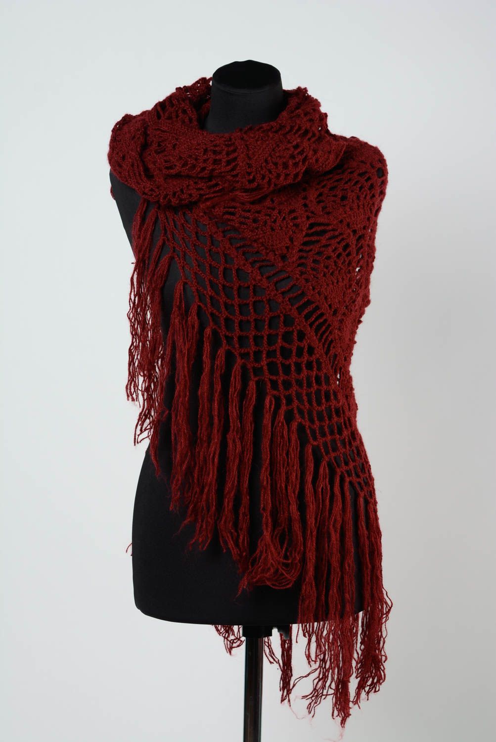 Chal de lana artesanal tejido a dos agujas de mujer calado burdeos foto 1