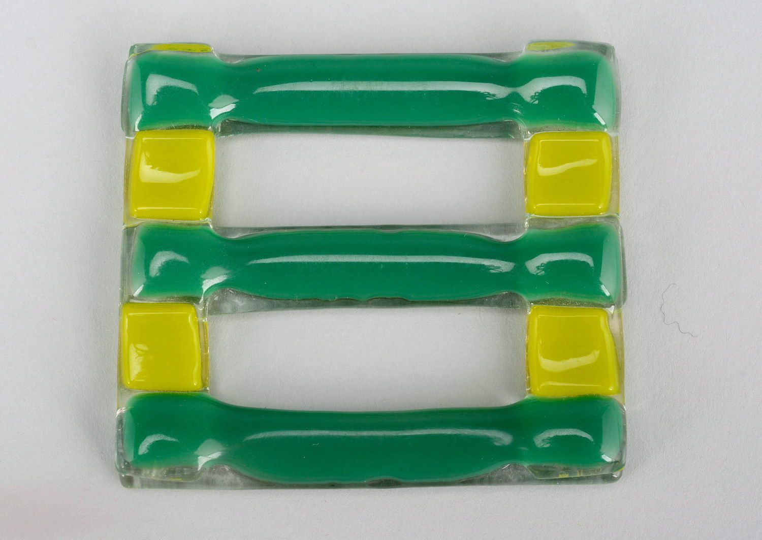 Fusing glass scarf clip Green-yellow photo 1