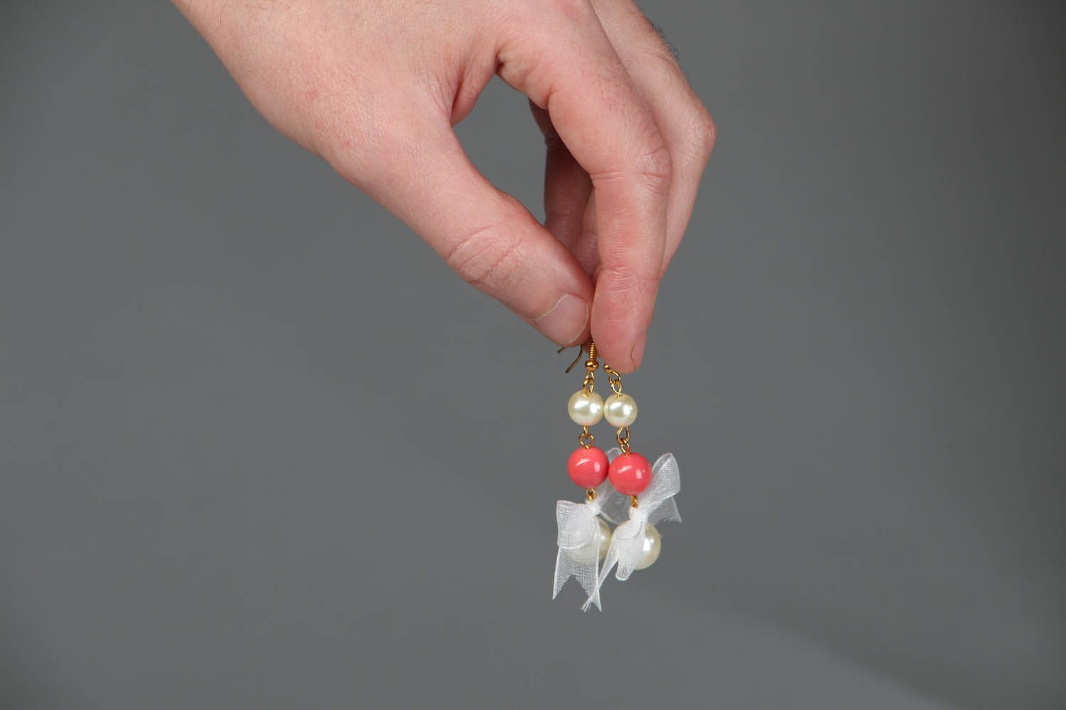 Orecchini pendenti di perline fatti a mano bigiotteria originale da donna foto 3