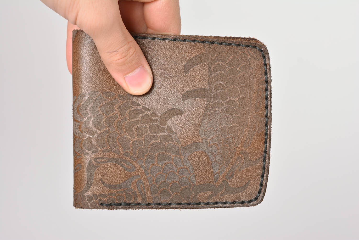 Portefeuille en cuir fait main Maroquinerie Cadeau original marron design photo 4