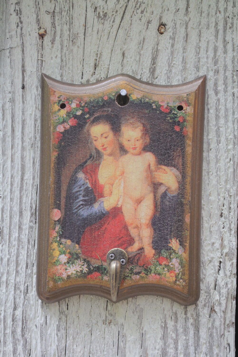 Wooden hanger with decoupage photo 2
