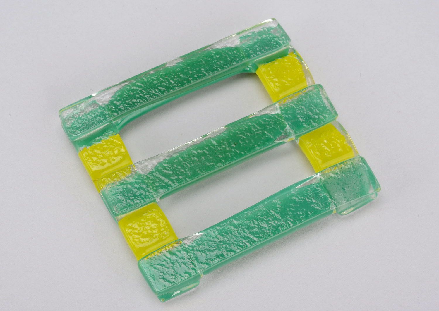 Fusing glass scarf clip Green-yellow photo 2