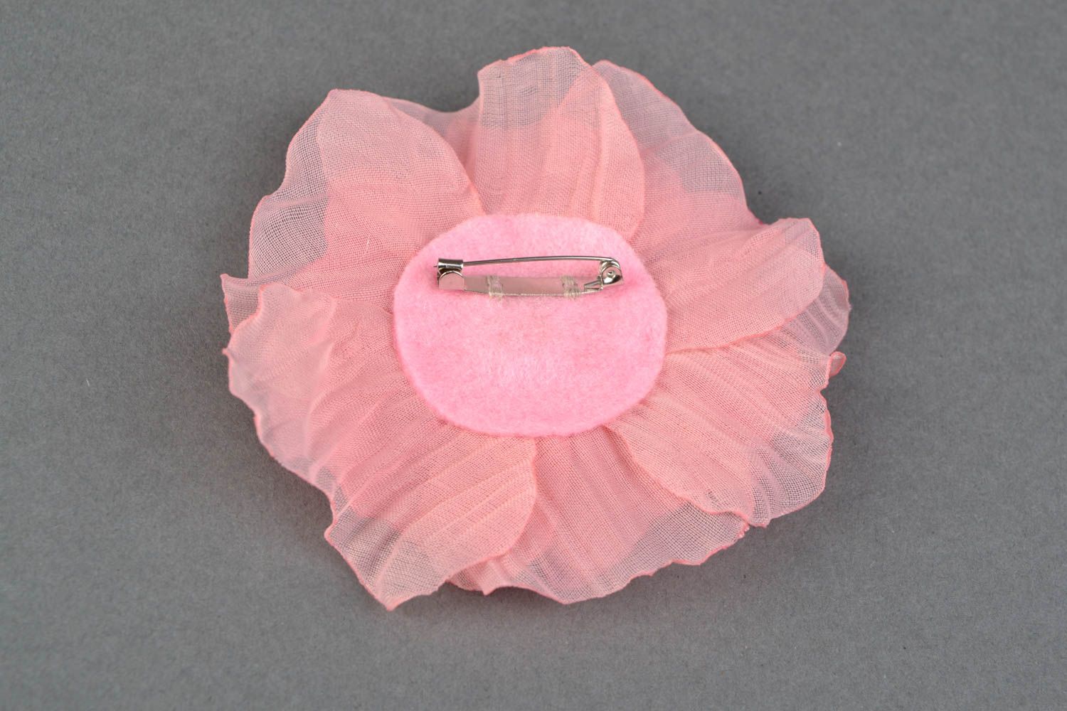 Chiffon brooch in the shape of pink flower photo 4