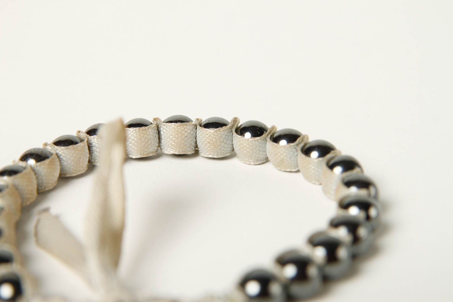 Modeschmuck Armband aus Perlen handmade Designer Schmuck Frauen Accessoire  foto 6