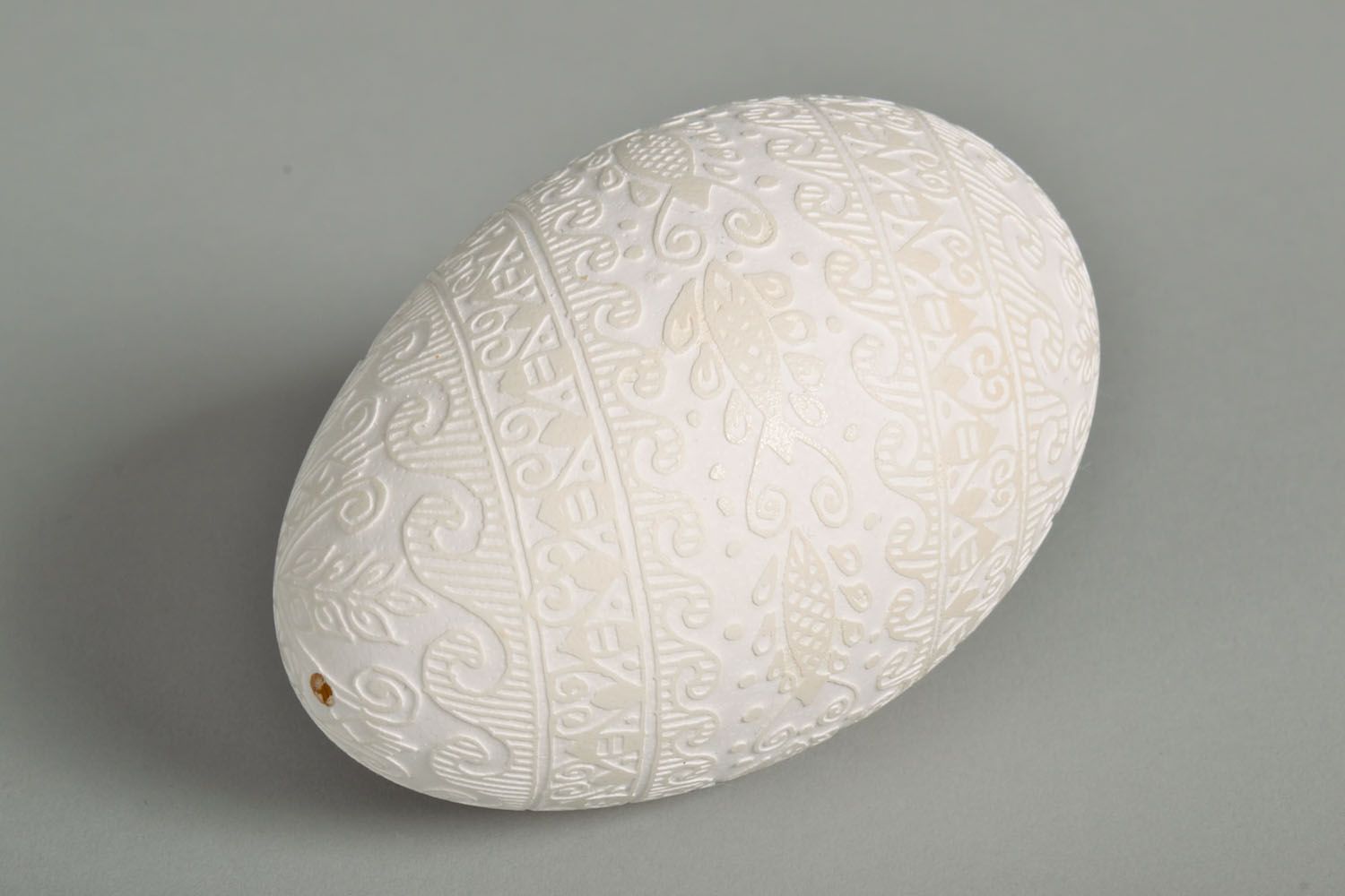 Huevo de Pascua blanco foto 4