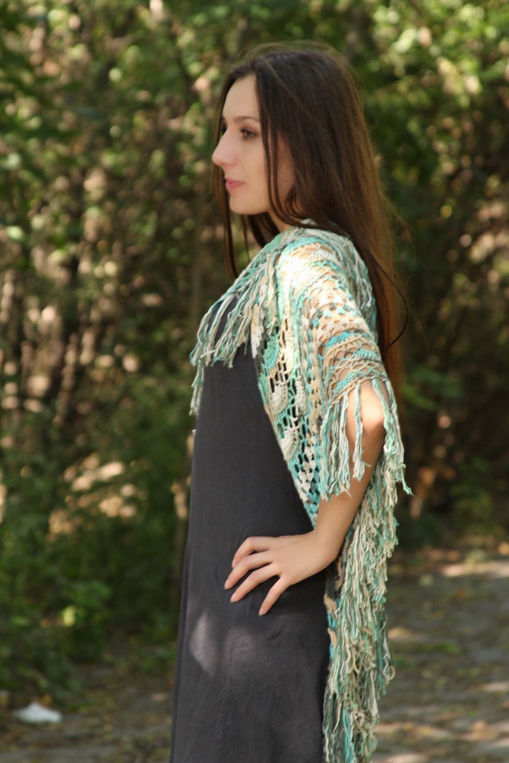Green knitted shawl  photo 4