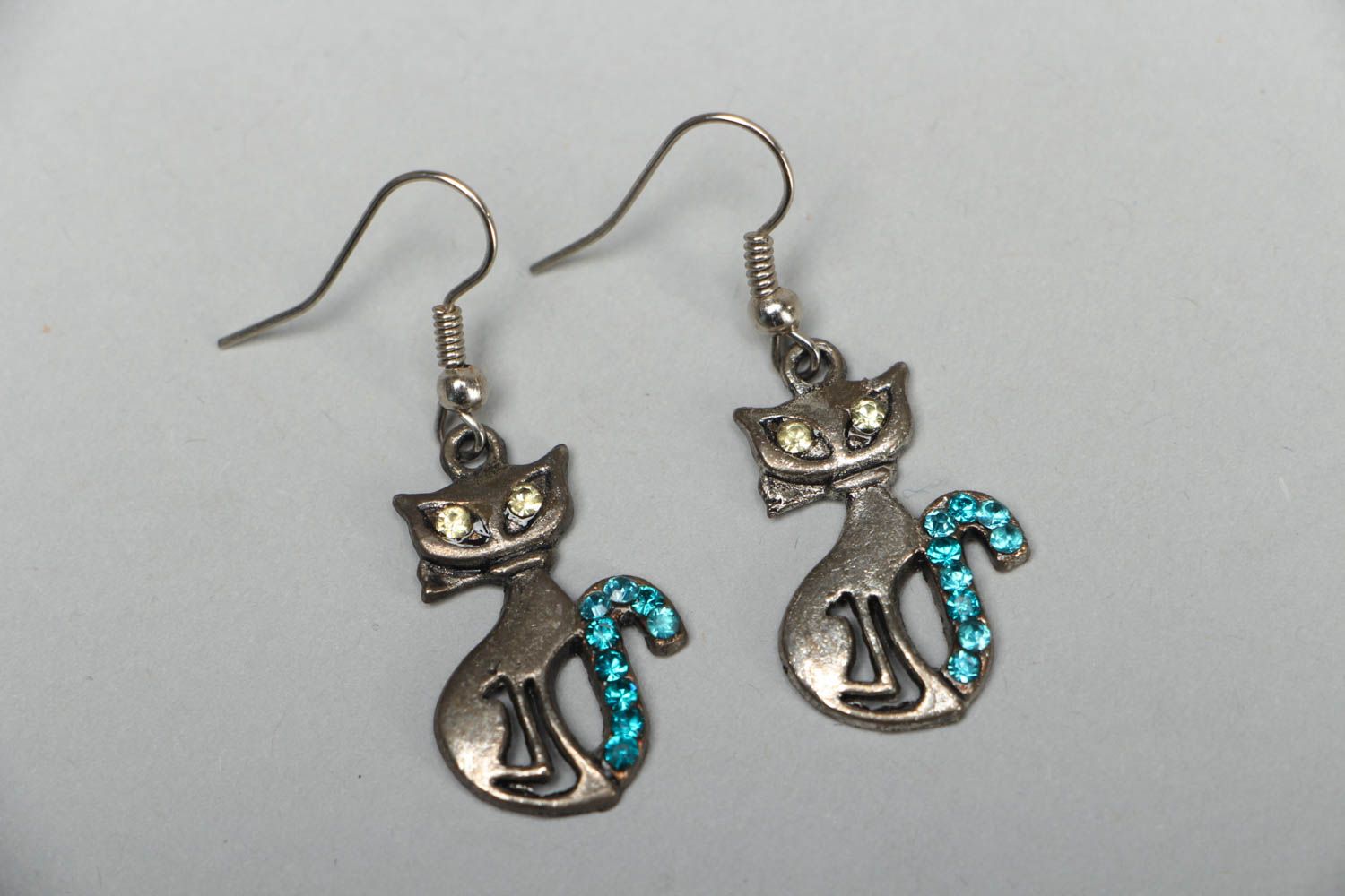 Metal earrings with rhinestones Kitties photo 1