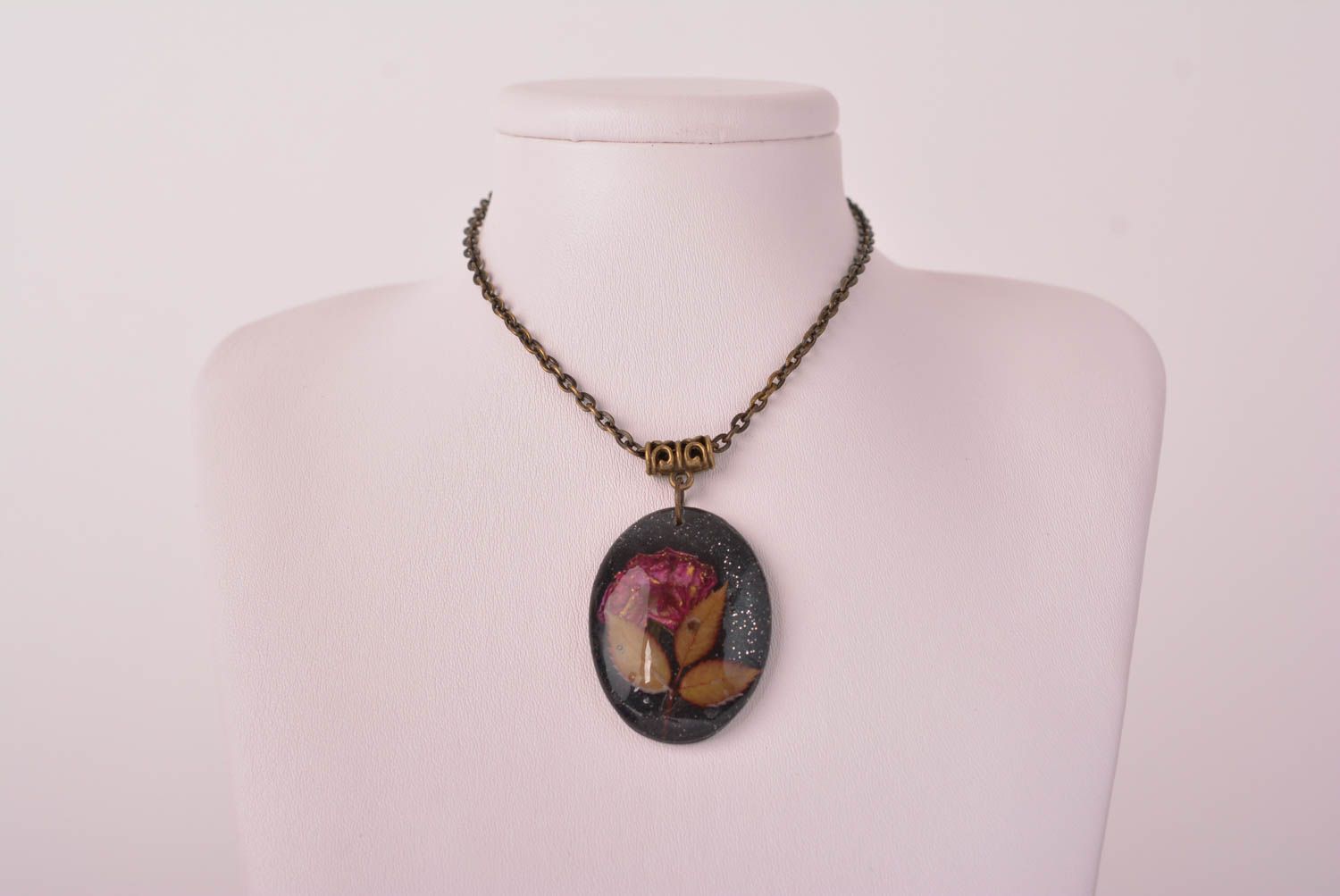 Stylish handmade flower pendant botanical jewelry designs beautiful jewellery photo 3