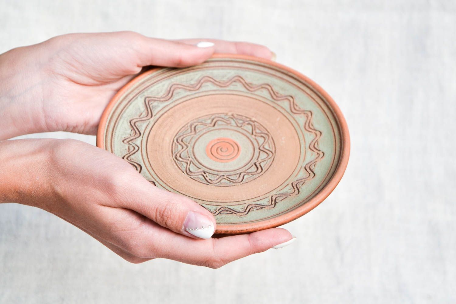 Расписная тарелка хенд мейд глиняная посуда керамическая тарелка эко стиль фото 2