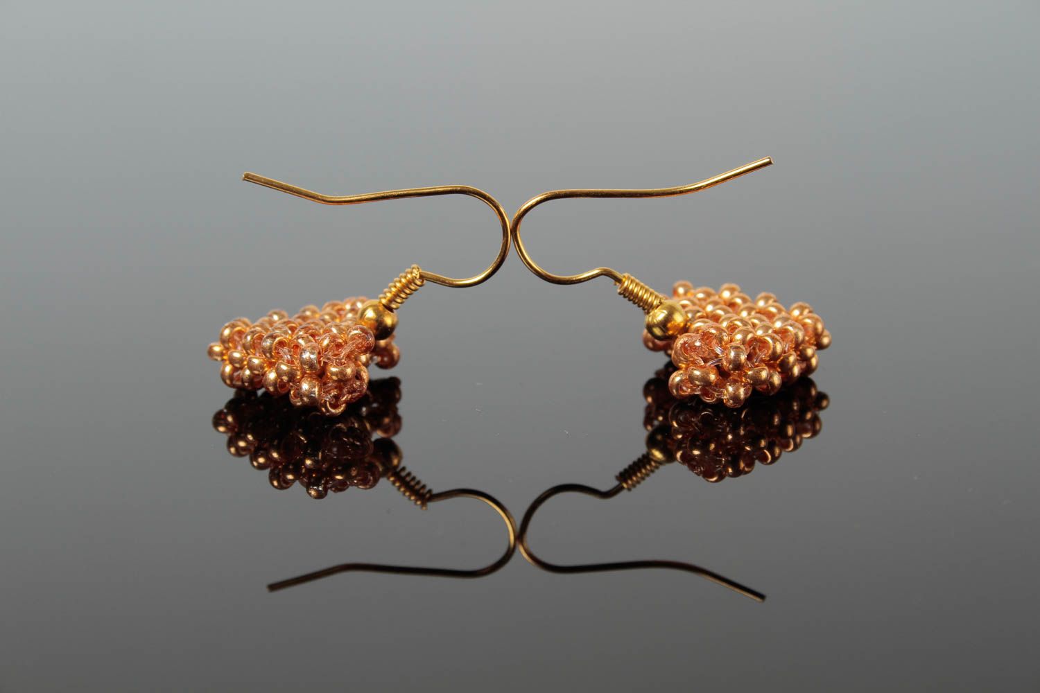 Braune handgemachte Ohrringe Herzen Glasperlen Schmuck originelles Geschenk foto 5