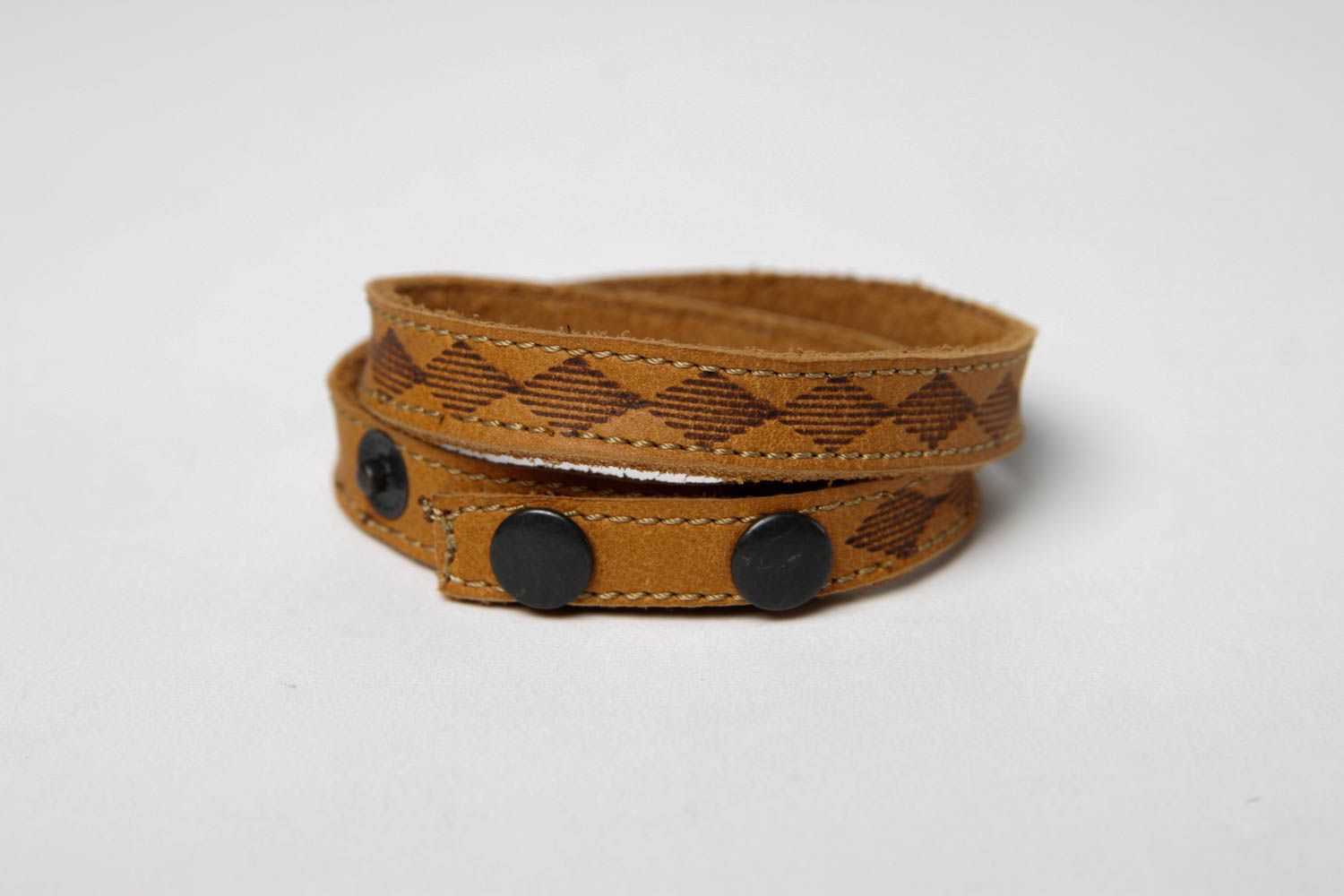 Stylish handmade leather bracelet artisan jewelry designs costume jewelry photo 4
