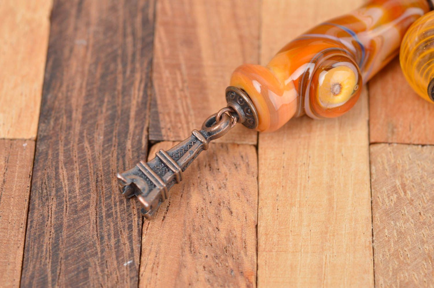 Pendentif en verre Bijou fait main orange lampwork avec cordons Accessoire femme photo 5