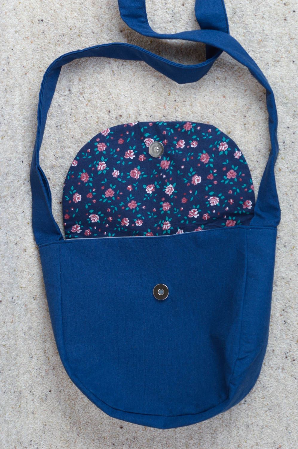 Сумка ручной работы сумка через плечо текстильная сумка синяя с белым стильная фото 5