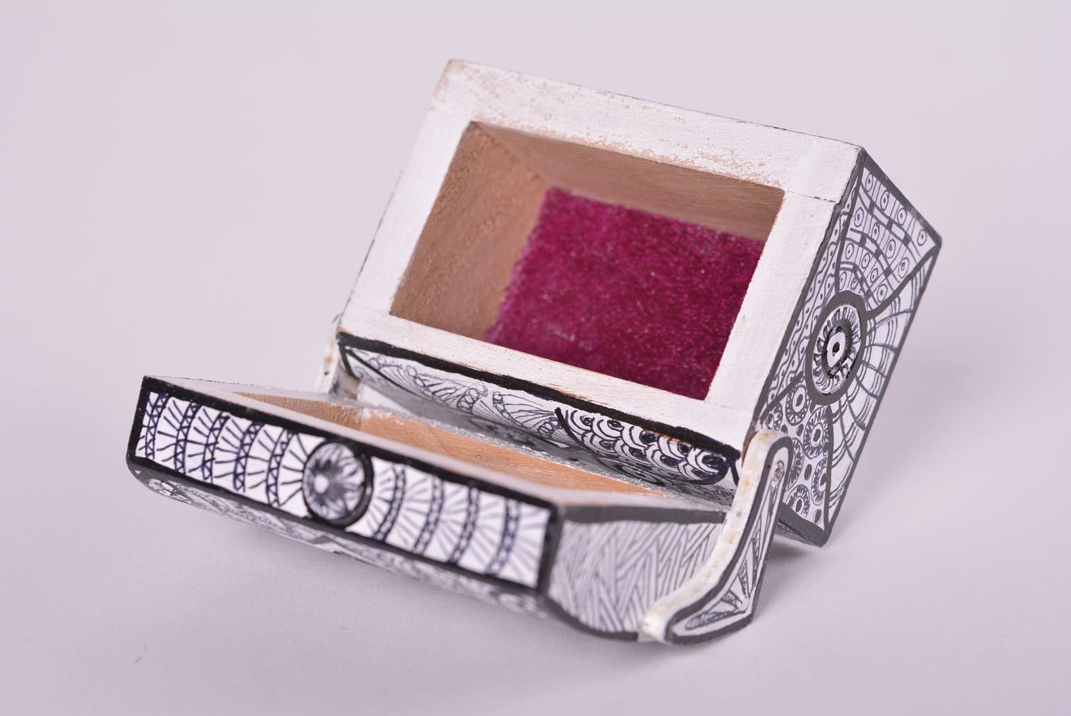Handmade designer zentangle technique stylish jewelry box wooden accessory photo 3