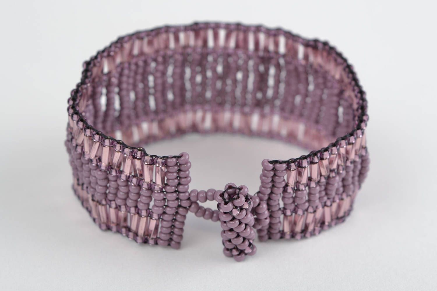 Bracelet large Bijou fait main tissé en perles de rocaille violet Cadeau femme photo 5