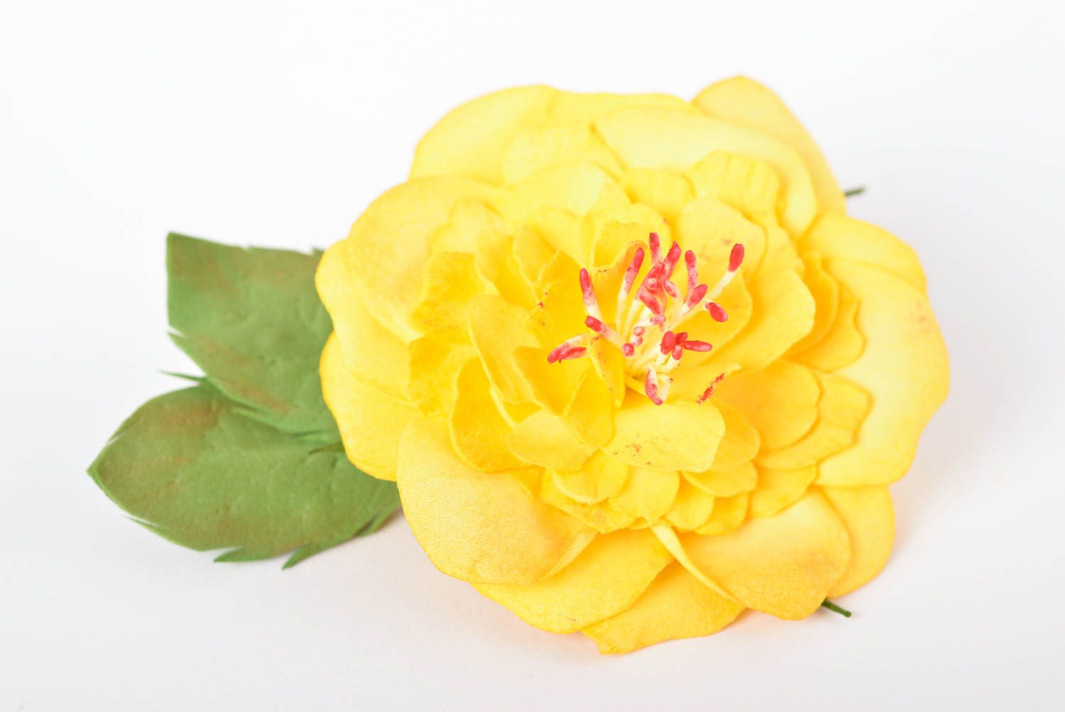 Заколка ручной работы желтый цветок из фоамирана украшение для волос яркое фото 1