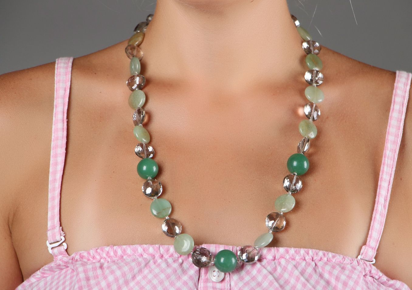 Jade and crystal necklace  photo 4