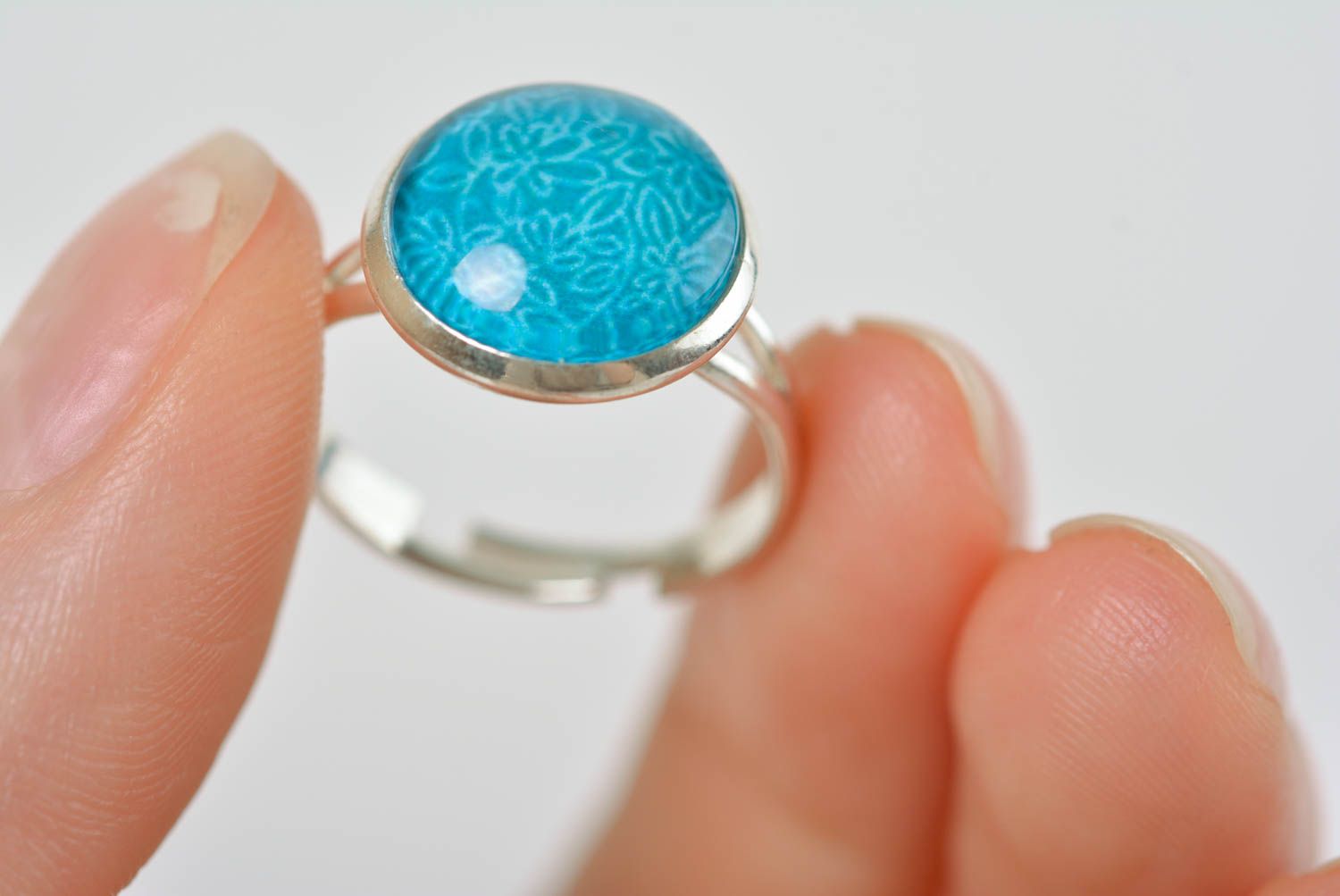 Кольцо ручной работы модная бижутерия с эпоксидной смолой круглое кольцо голубое фото 5