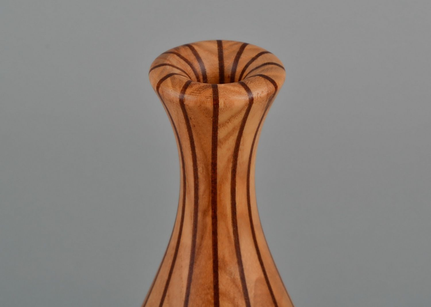 Декоративная ваза из явора со вставками по технике сегментирования фото 2